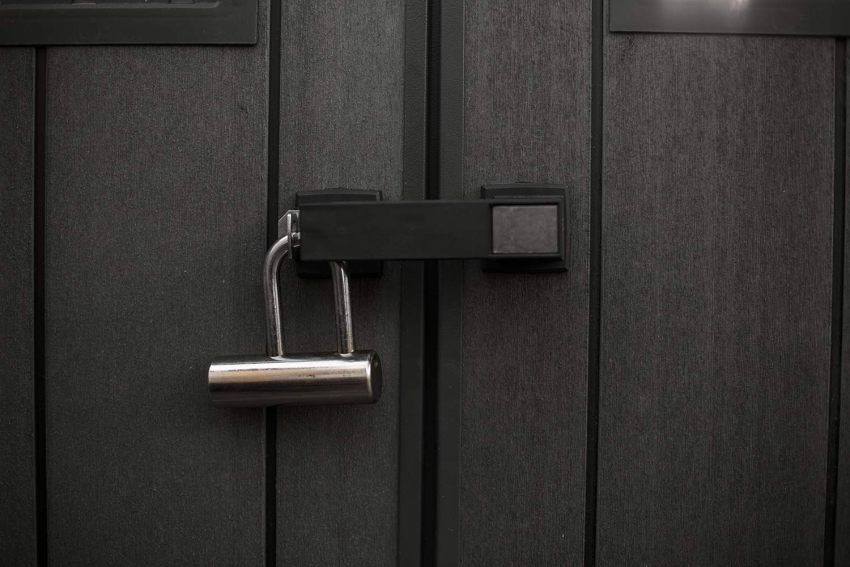 Keter Newton 7.5x11 Large Resin Outdoor Storage Shed Kit &nd